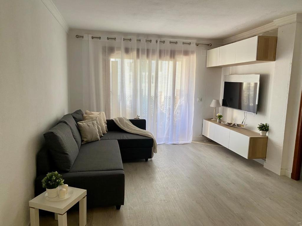Beautiful Refurbished Apartment Duquesa Port Касарес Экстерьер фото